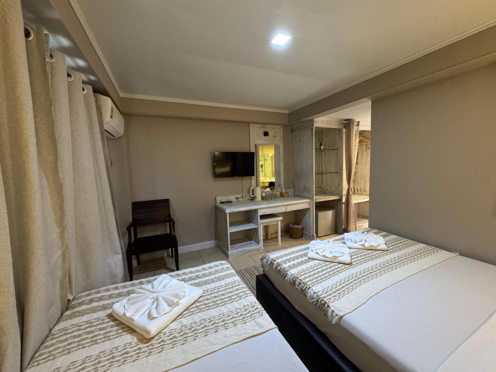 The Taksim Patong Beach Hotel المظهر الخارجي الصورة