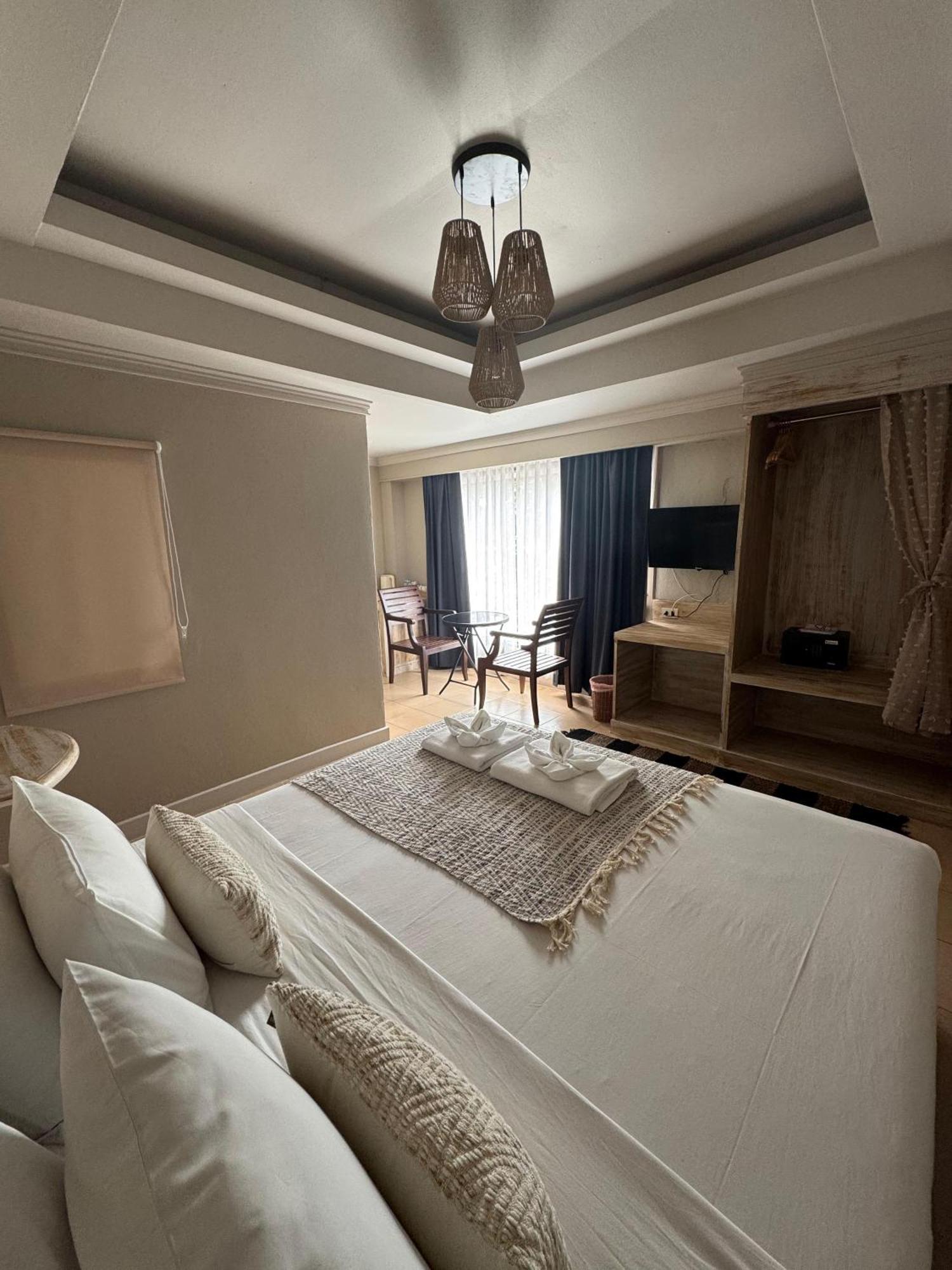 The Taksim Patong Beach Hotel المظهر الخارجي الصورة