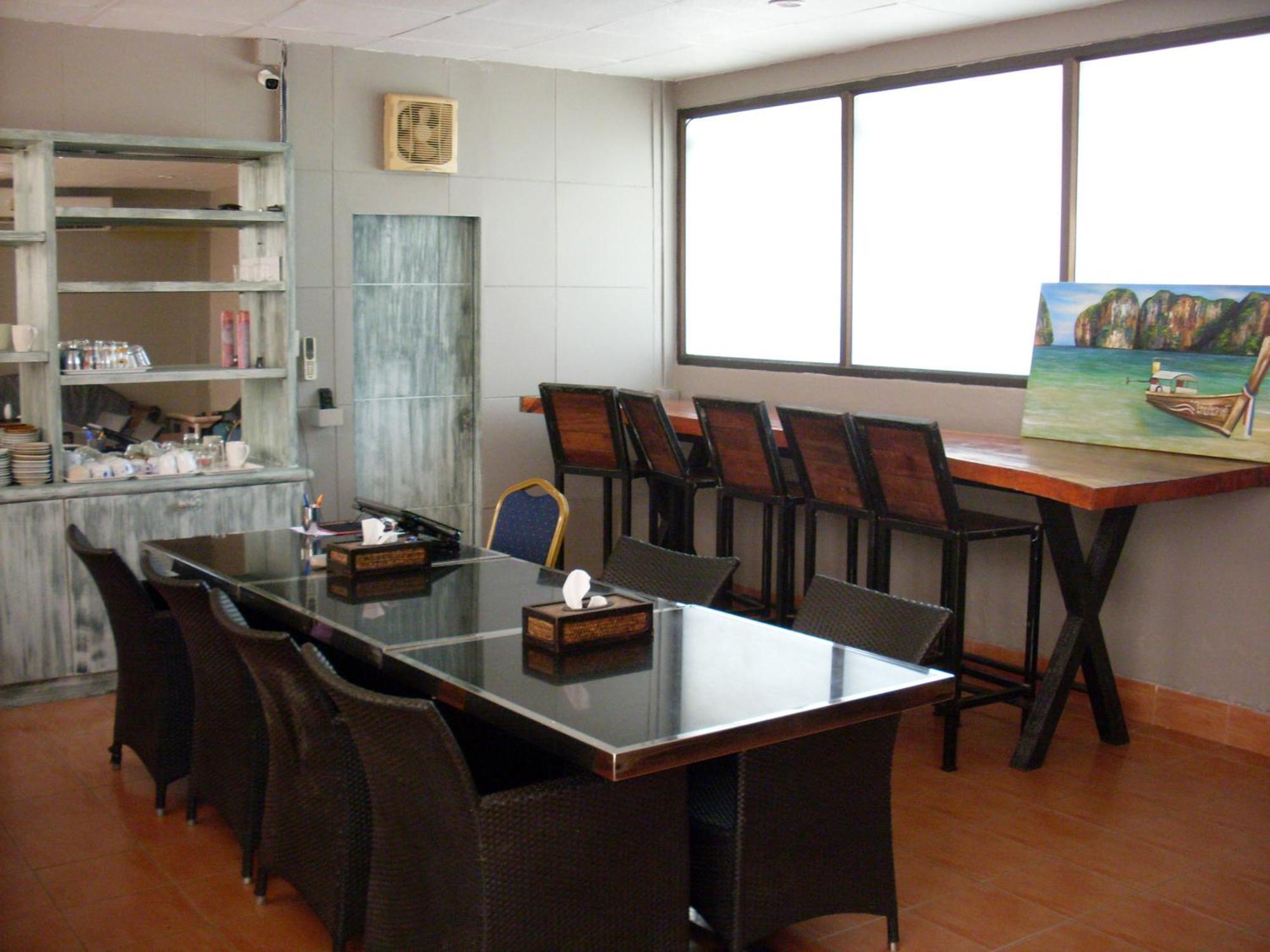 The Taksim Patong Beach Hotel المظهر الخارجي الصورة